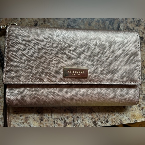 Kate Spade Wristlet Clutch with Saffiano Leather - Picture 1 of 7